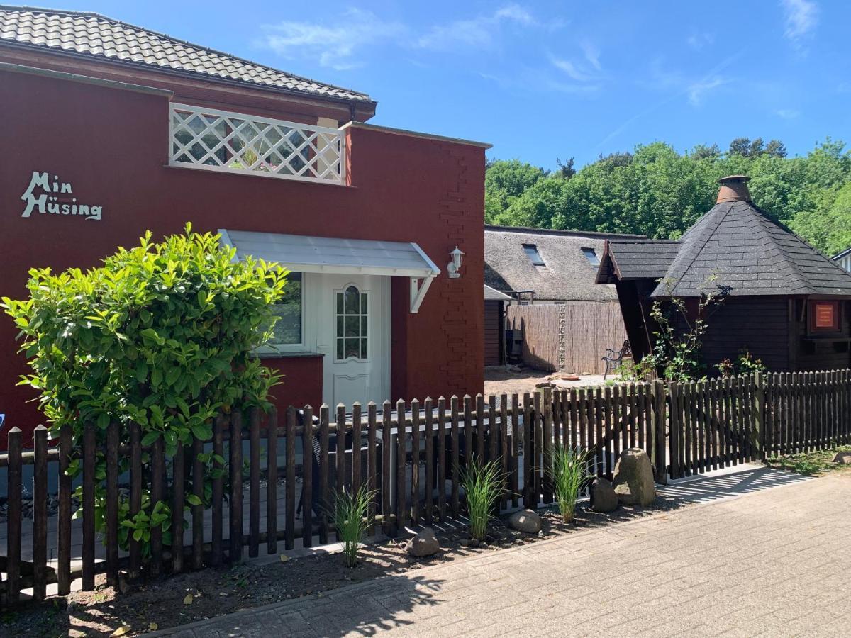 Min Huesing Appartement Ribnitz-Damgarten Buitenkant foto